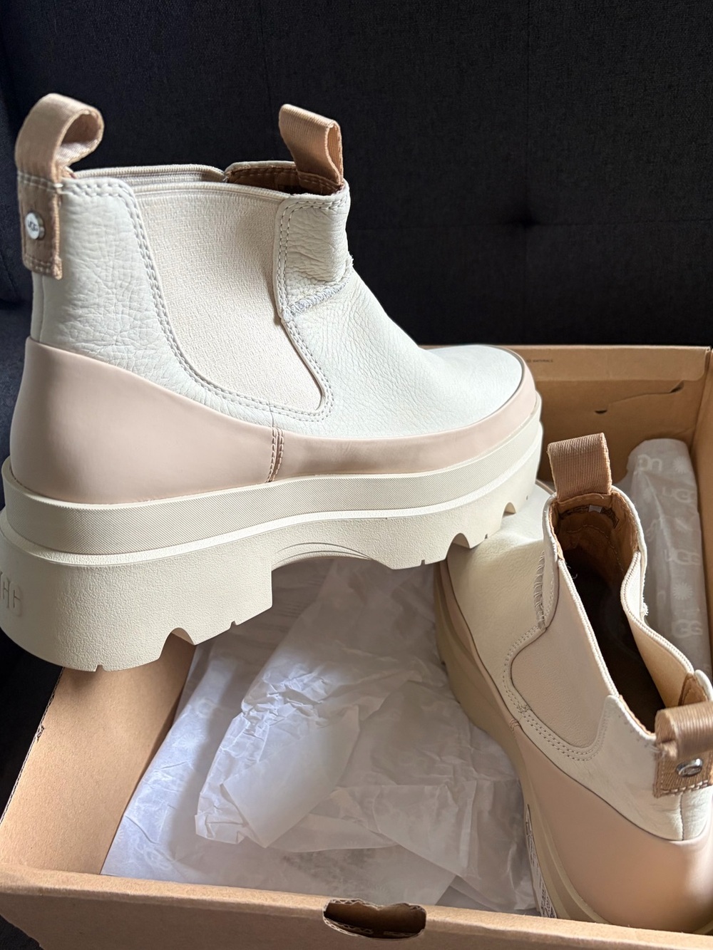 UGG Women's Cream and Light Tan Platform Chelsea Boots